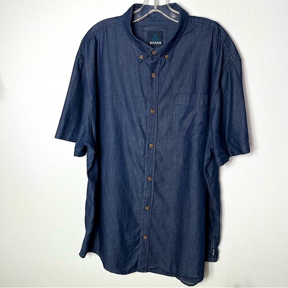 PRANA Men’s Chambray Dark Blue Short Sleeve Button Up Shirt Size XXL - Picture 2 of 6